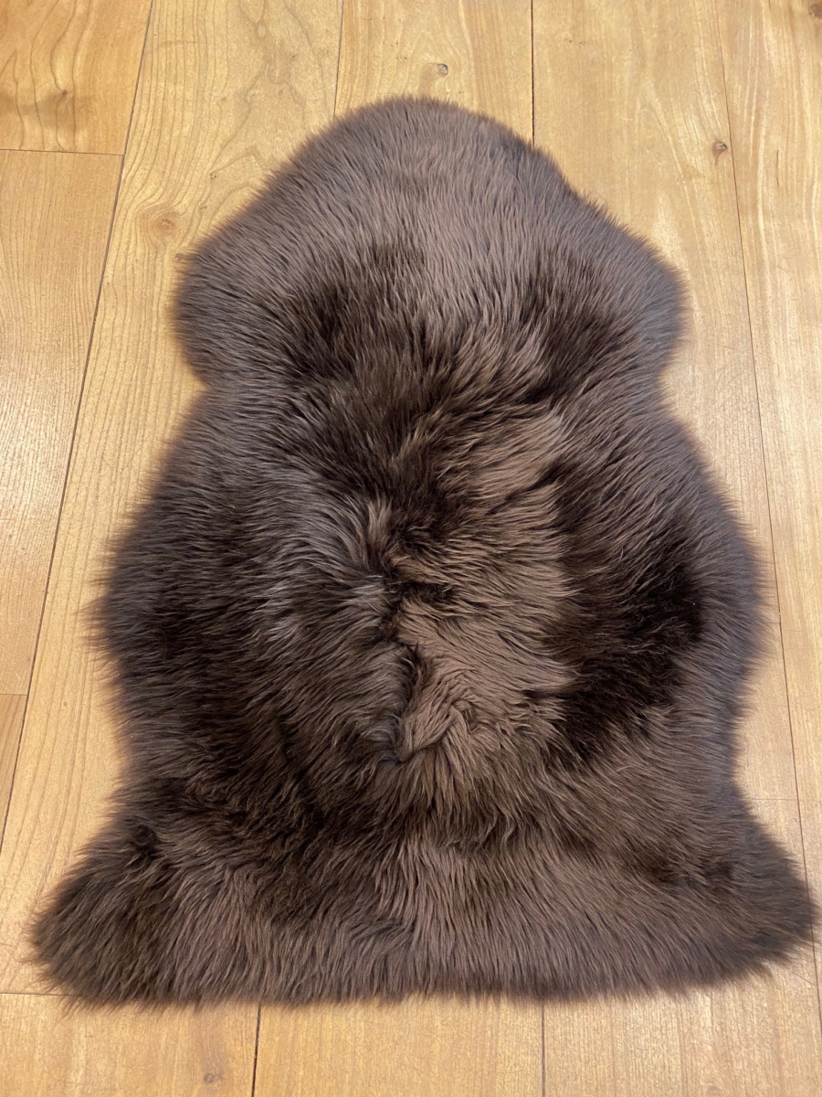 Peau de mouton véritable Fibre By Auskin Coloris chocolate 95x60 Summer Camp Home Equipment