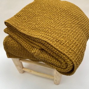 Jeté de lit « Maia» 100% coton nid d’abeille stonewashed - Vivaraise - Coloris bronze- 140200cm