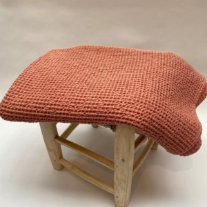 Jeté de lit « Maia» 100% coton nid d’abeille stonewashed - Vivaraise - Coloris pétale - 140/200cm
