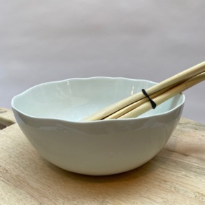 Petit saladier - Porcelino de Pomax - Diamètre 24cm. H: 10cm