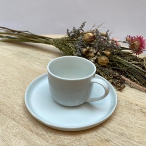 Tasse à café et sa soucoupe (l'ensemble) - Porcelino de Pomax - Diamètre 14cm/6cm