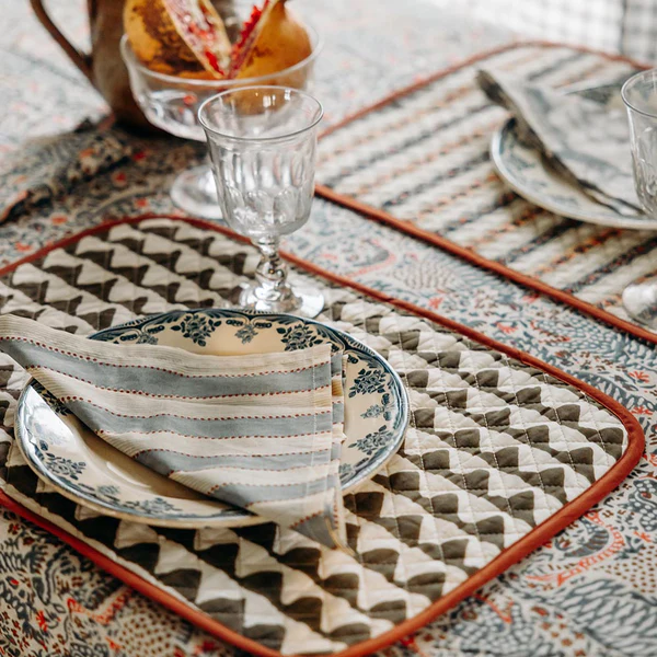 set de table londres 2